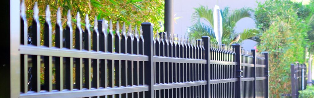 Acorn Fencing security BG